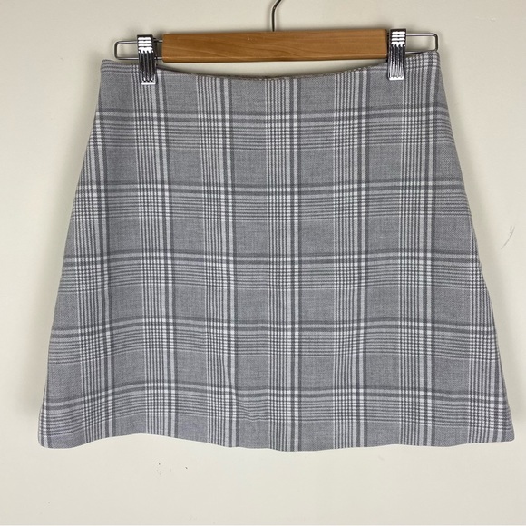 Wilfred Dresses & Skirts - Wilfred Aritzia Plaid Skirt Mini